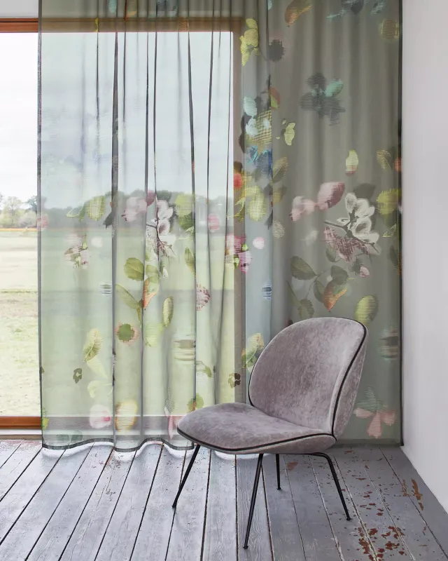 acousticpearls-faletta-voilage-fleuri-trevira-feuilles-moderne image 1