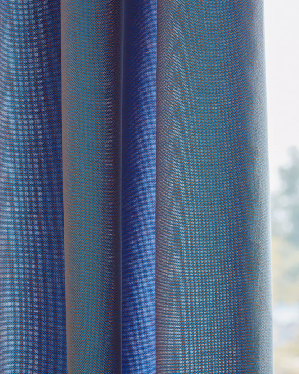 acousticpearls-focus-tissu-rideau-trevira-cs-armure-panier image 1