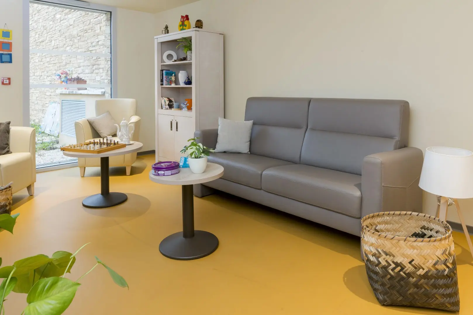 dlm-navaro-1c-fauteuil-1-place-dossier-haut-robuste image 2