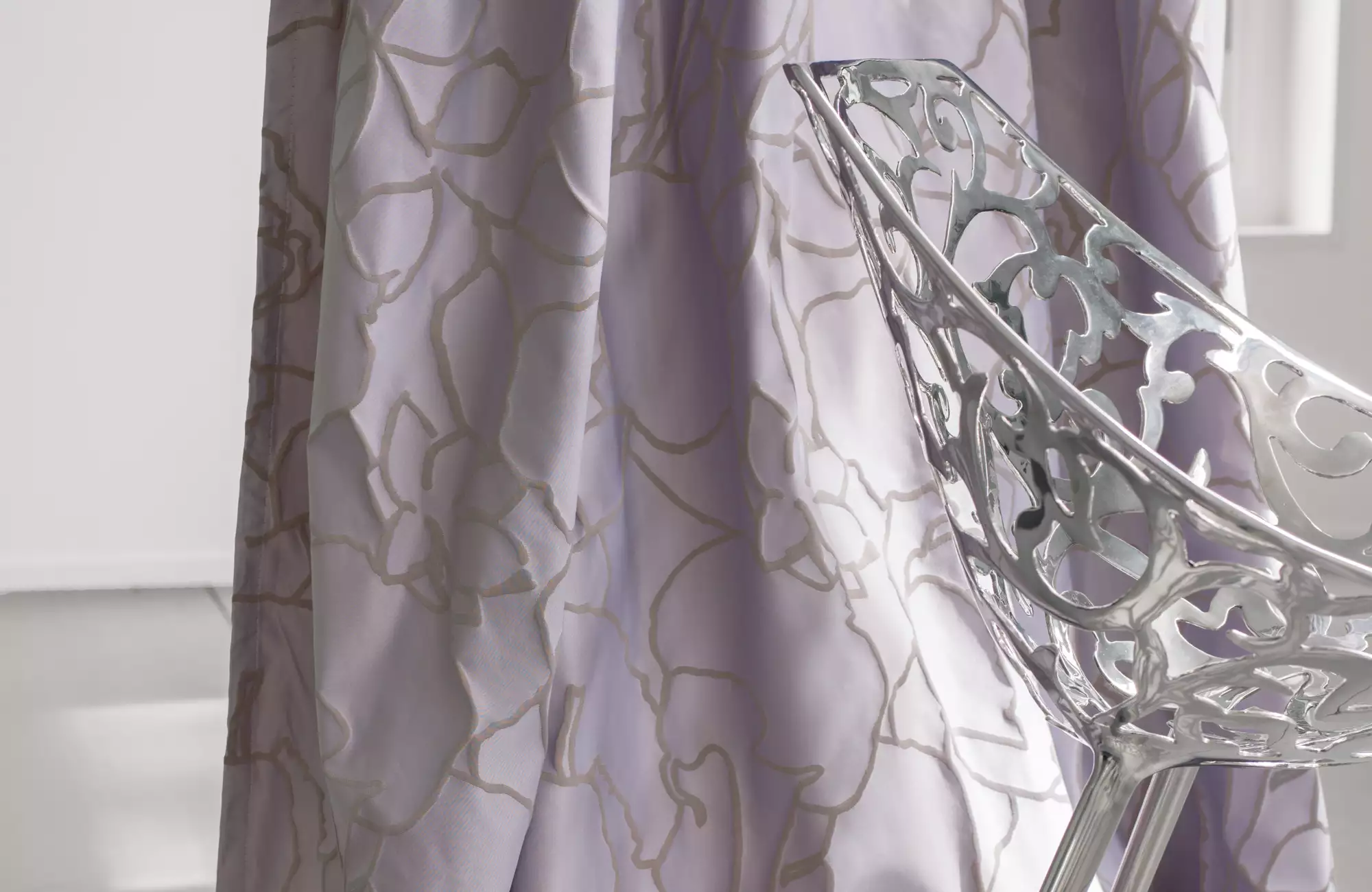 acousticpearls-giulietta-tissu-jacquard-fleurs-l-gant image 2