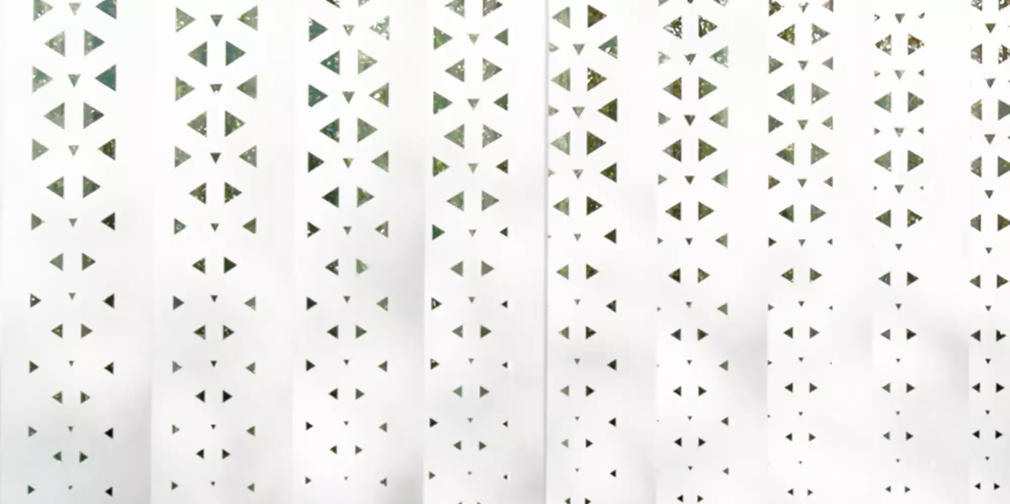 acousticpearls-laser-lace-v-store-vertical-motif-dentelle image 3