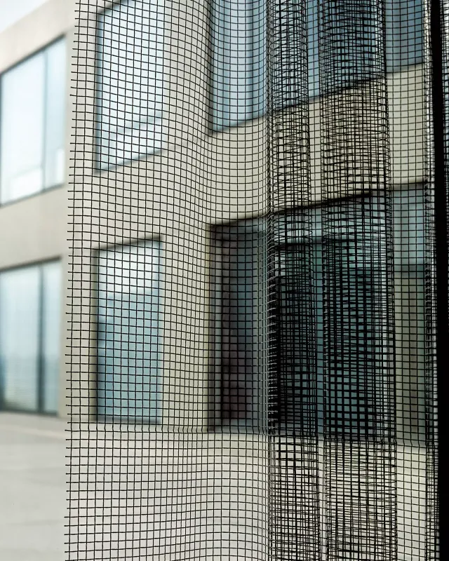 acousticpearls-malta-iii-tissu-rideau-maille-trevira-cs image 1