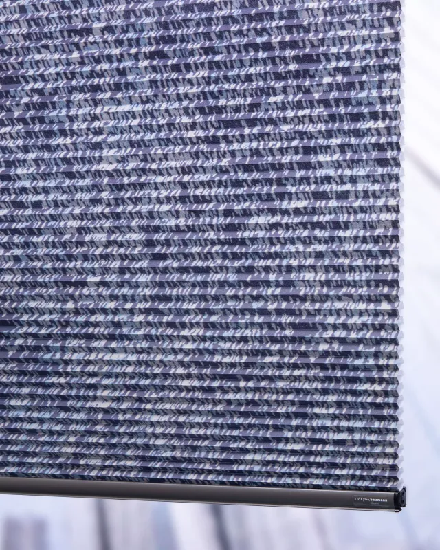 acousticpearls-plio-tissu-rideau-occultant-pliss image 1