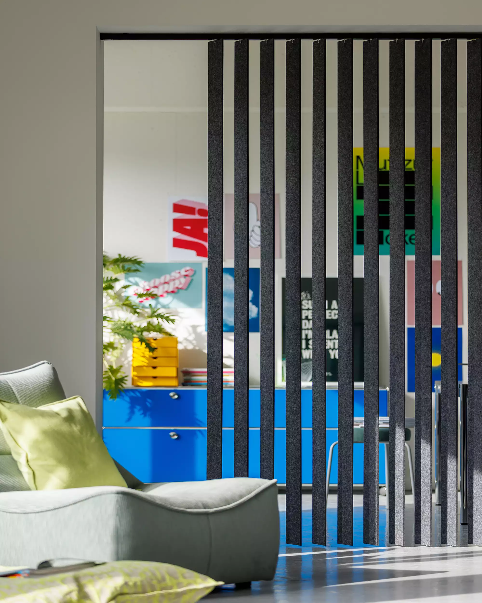 acousticpearls-acoustic-stripes-store-vertical-acoustique image 2