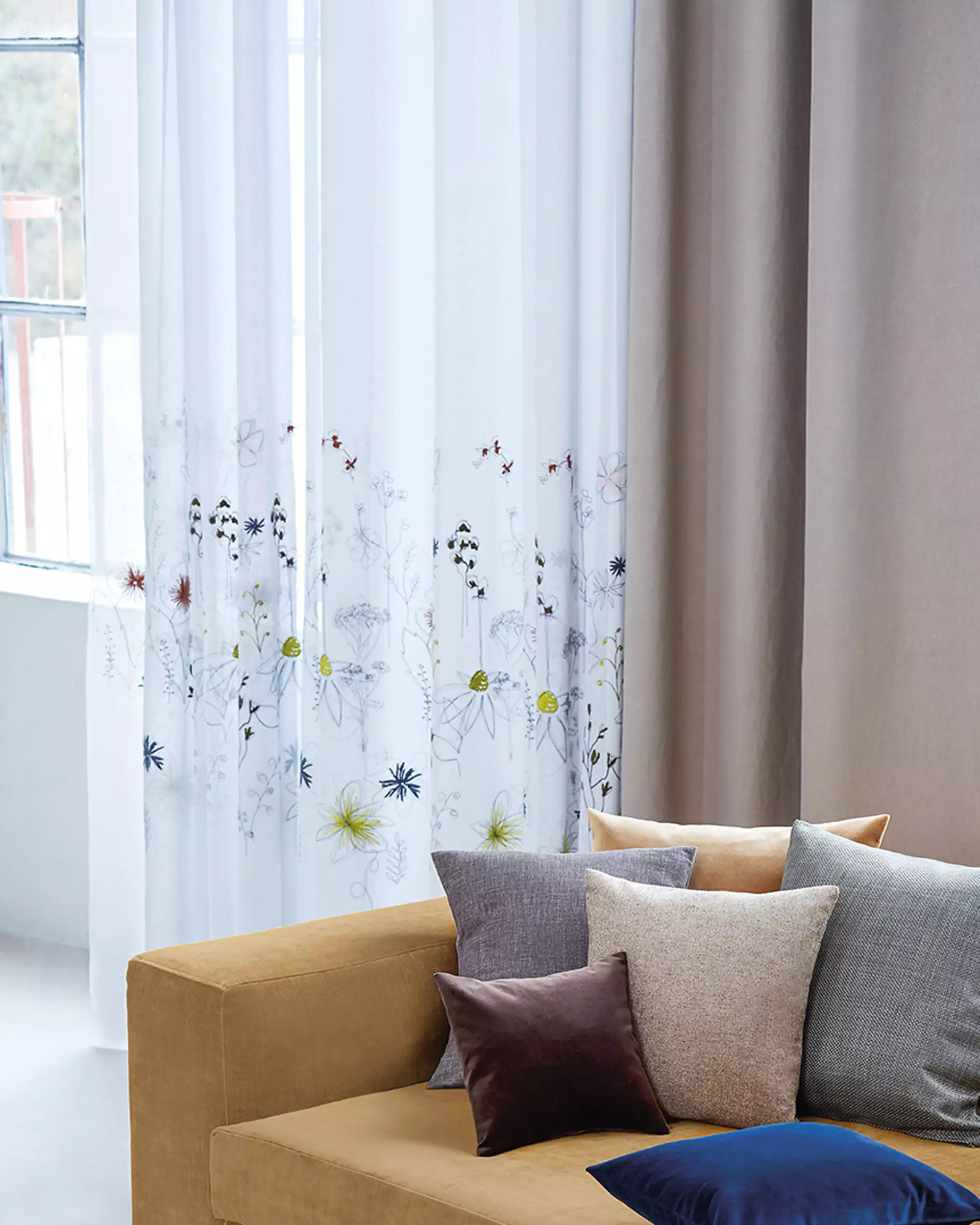 acousticpearls-serata-fior-tissu-voilage-brod-fleurs image 2