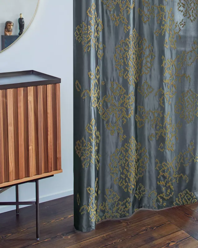 acousticpearls-dense-curtain-fabric-rashmi-palace-rideau-brod-soie image 1
